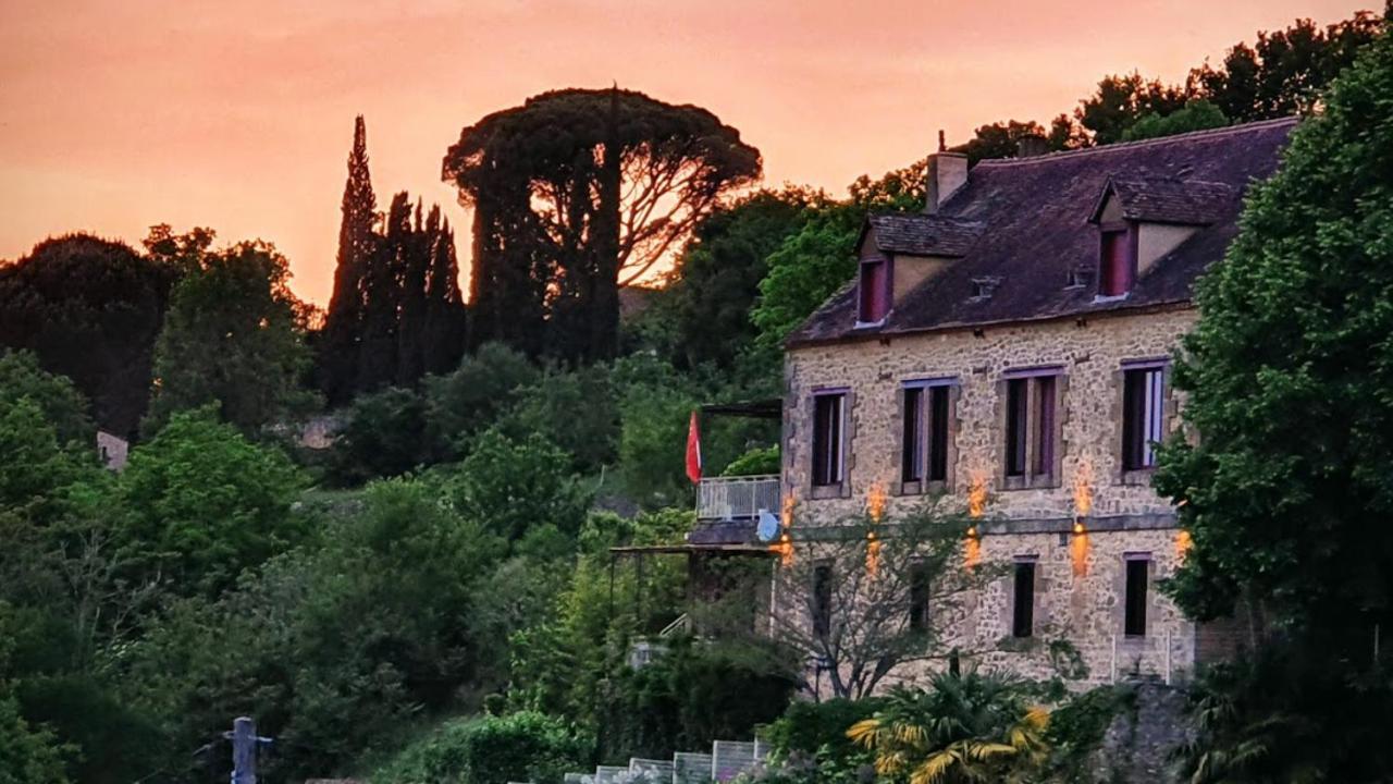 Les Hauts De Domme - Chambres D'Hotes Exteriör bild